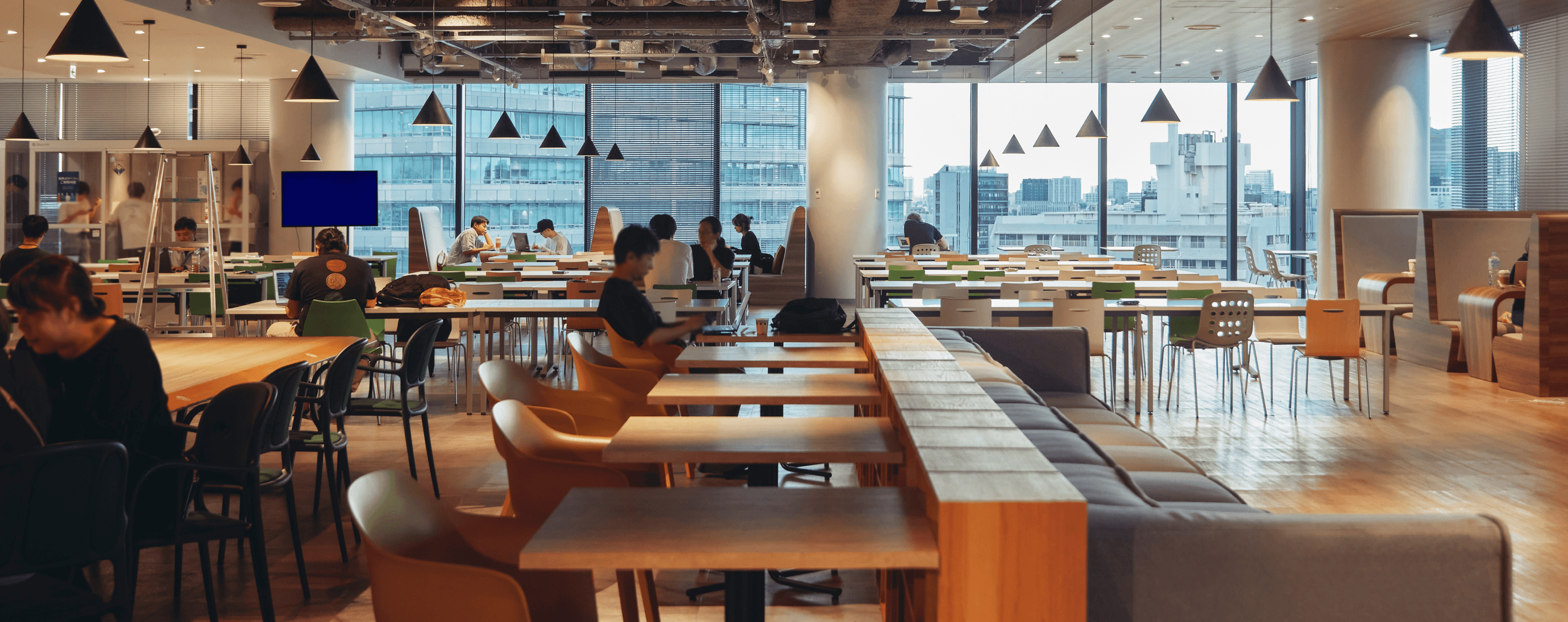 We are QualiArts ずっとおもしろいセカイをつくる