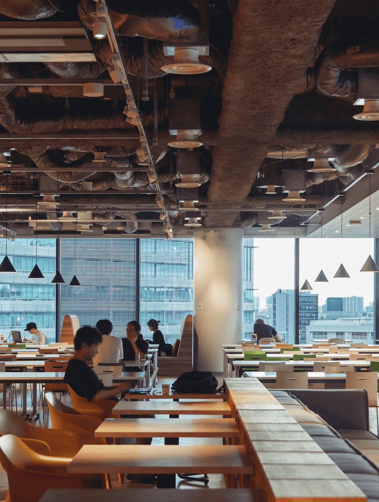 We are QualiArts ずっとおもしろいセカイをつくる